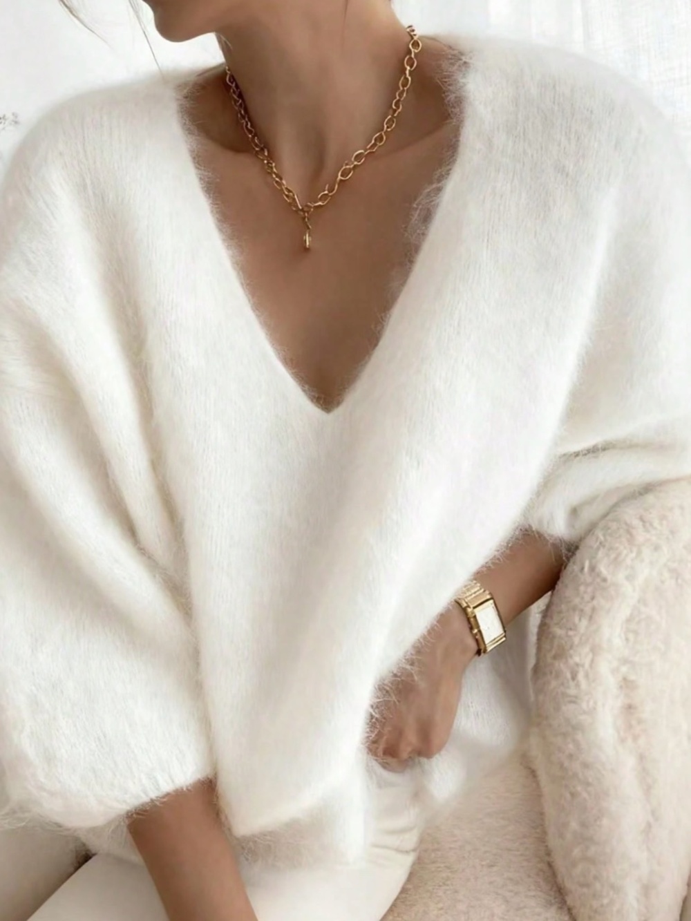 White Fuzzy Fluffy V-Neck Pullover Knit Sweater Long Sleeve